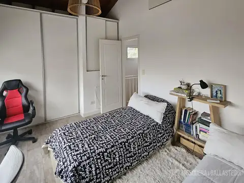 Casa en Alquiler en Saravi Village, $ 1.350.000