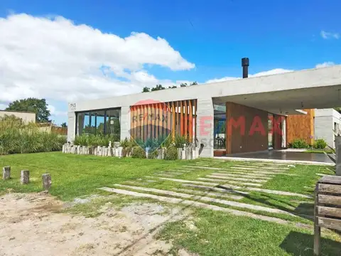 Casa en Venta al Este