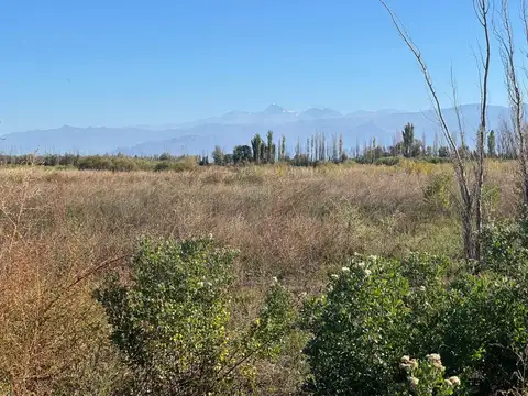 Terreno en Venta en 3 De Mayo, USD 18.900