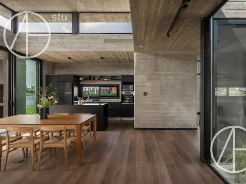 Casa en venta 5 ambientes Riberas Puertos Escobar