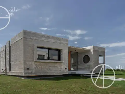 Casa en venta 5 ambientes Riberas Puertos Escobar