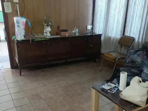 Depto Tipo Casa en Venta 40 años