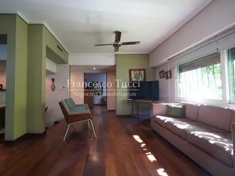 Casa en Venta en Haedo, USD 215.000