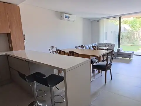 Departamento  en Venta en San Fernando, G.B.A. Zona Norte, Argentina