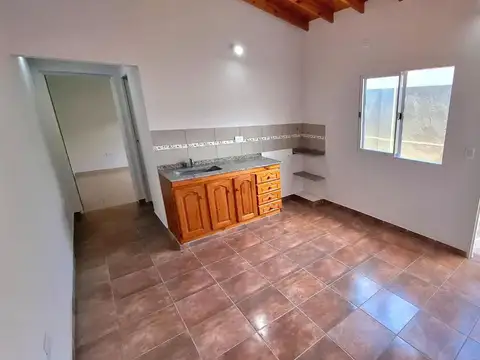 Depto Tipo Casa en Alquiler de 1 dormitorio