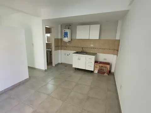 Salta  al 300 Morón