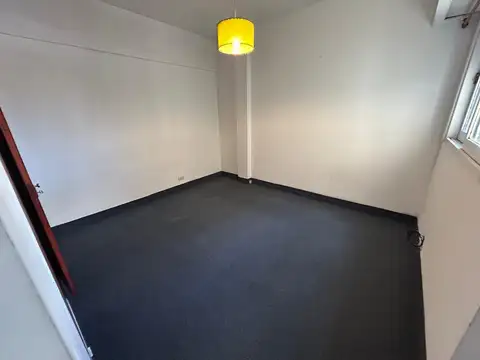 DOS AMBIENTES EN ALQUILER EN AVELLANEDA