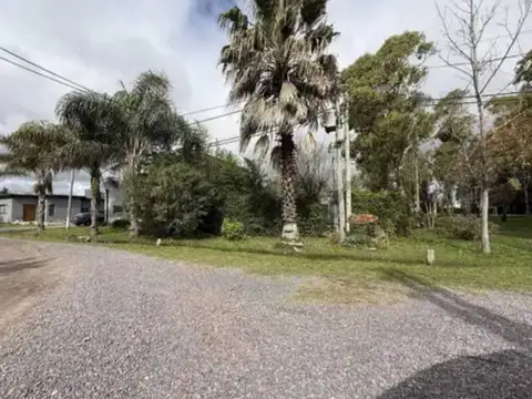 Lote en Barrio Bosques de San Vicente