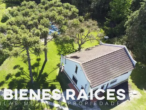 Parque Natura Los Cardales calle Brandsen