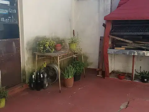 Depto Tipo Casa en Venta 58 años