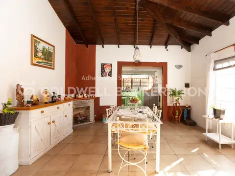 Casa 3 ambientes con 1 baño