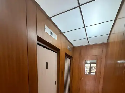 Oficina en Alquiler en Monserrat, $ 800.000