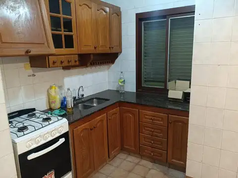 Depto Tipo Casa en Alquiler de 3 ambientes