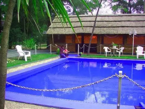 VENTA QUINTA IDEAL COLONIA/MULTIESPACIO- RETASADO