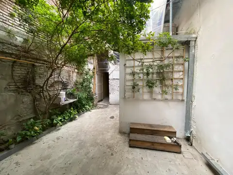 Casa de pasillo único, Inmejorable ubicación!
