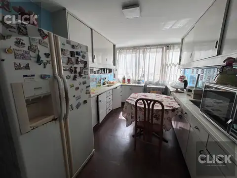 Departamento 5 ambientes con 3 baños