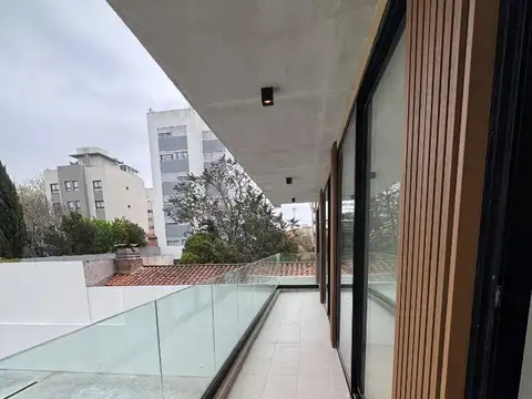 Departamento en Alquiler con 1 cocheras