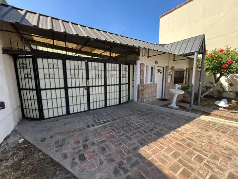 Casa en Villa Elvira