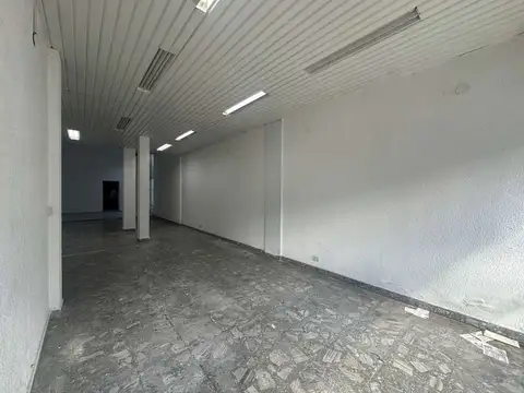 Local en Alquiler en Nuñez, USD 3.000