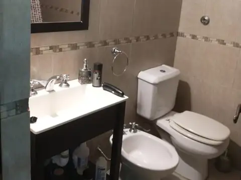 Local en Venta 40 años