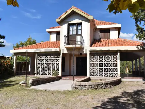 CASA EN VENTA EN POTRERILLOS