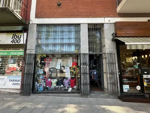 Local en alquier entre dos avenidas