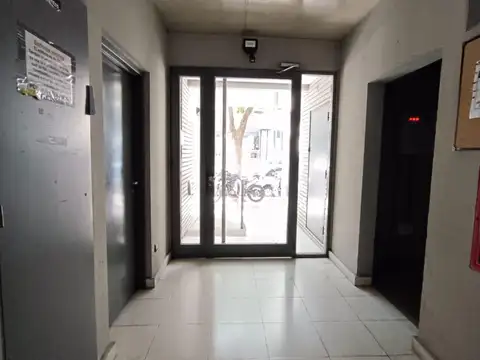 Departamento en Venta en Coghlan, USD 129.000