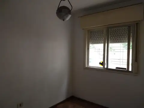 Depto Tipo Casa en Alquiler de 3 ambientes