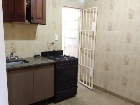 Depto Tipo Casa 3 ambientes con 1 baño