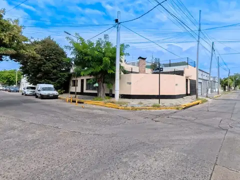 Casa en Venta en Temperley, USD 110.000