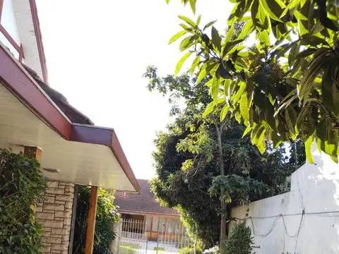 Casa En Venta Presidente Peron 2747