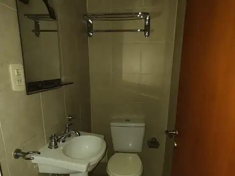 Departamento en Alquiler en Wilde, $ 700.000