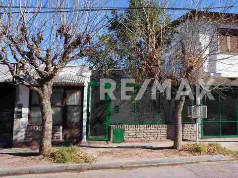 VENTA CASA + LOCAL NEUQUEN