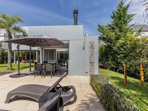 Casa en venta en Nuevo Quilmes