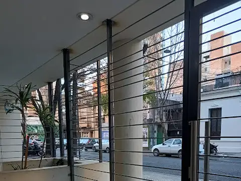 MONOAMBIENTE HERMOSO   EN LOURDES. FACULTADES. U$S 48.000