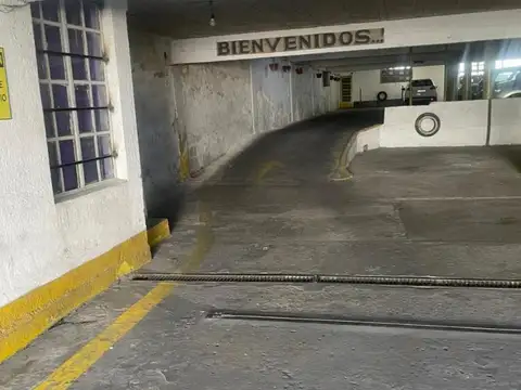 COCHERA EN VENTA EN ZONA MONUMENTO