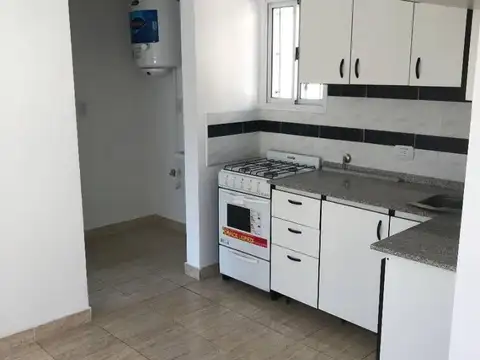 Avellaneda 1700, Piso 2°
