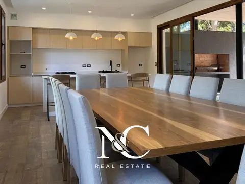 Casa en Venta de 4 dormitorios