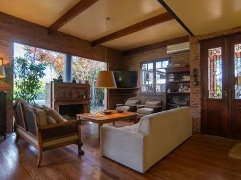 Casa en Venta en City Bell, USD 420.000