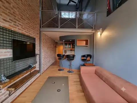Departamento 2 ambientes tipo loft con cochera cubierta