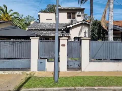 CHALET 4 AMB - BARRIO INGLES - HURLINGHAM