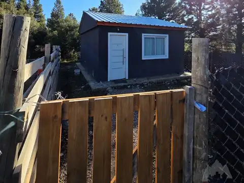 Casa 2 ambientes con 1 baño