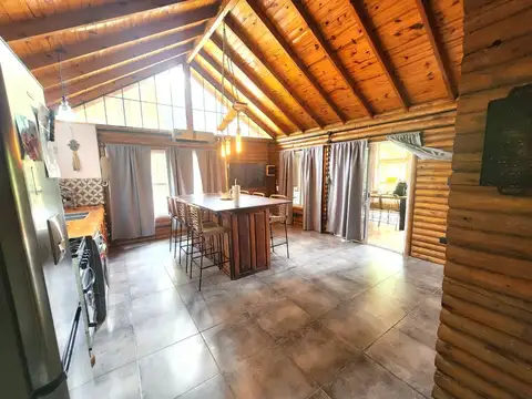 Casa 3 ambientes con 1 baño