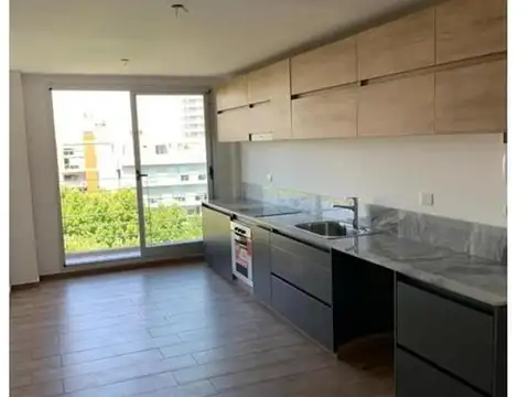 Libertador 2400