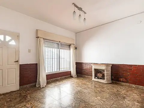 Depto Tipo Casa en Venta 66 años