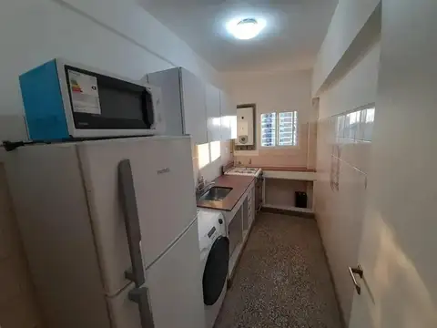 Rojas 100
