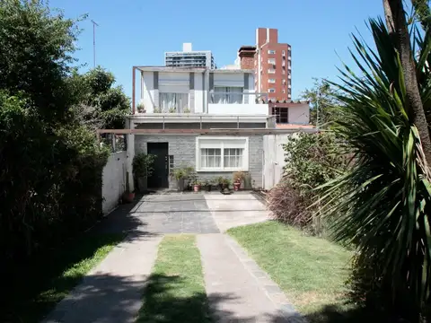 Hermosa casa en Malvín | 20 m de Av. Italia