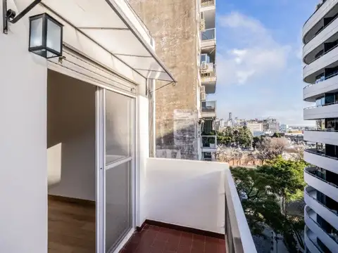 Departamento - Frente - Balcón - Recoleta