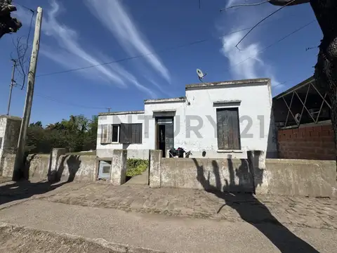 Casa en Venta con 1 cochera
