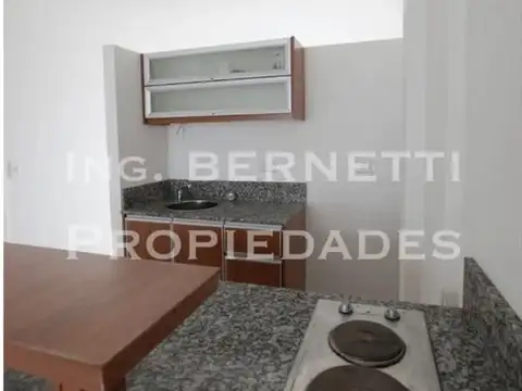Departamento 2 Amb al frente - SIN EXPENSAS -  Muy buena ubicación -